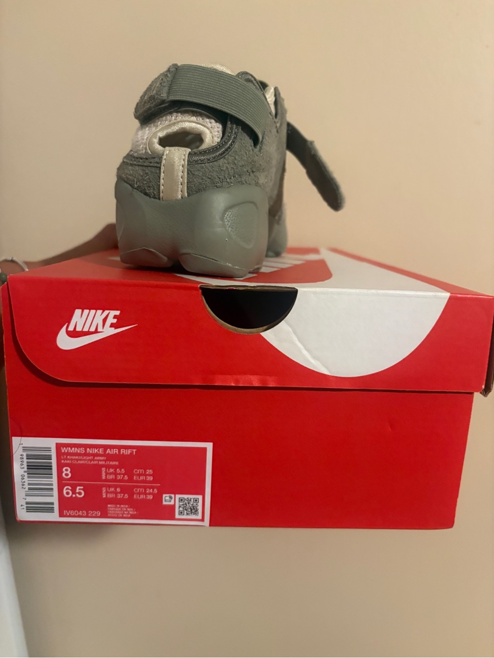 Nike Olive Green and Gray rifts